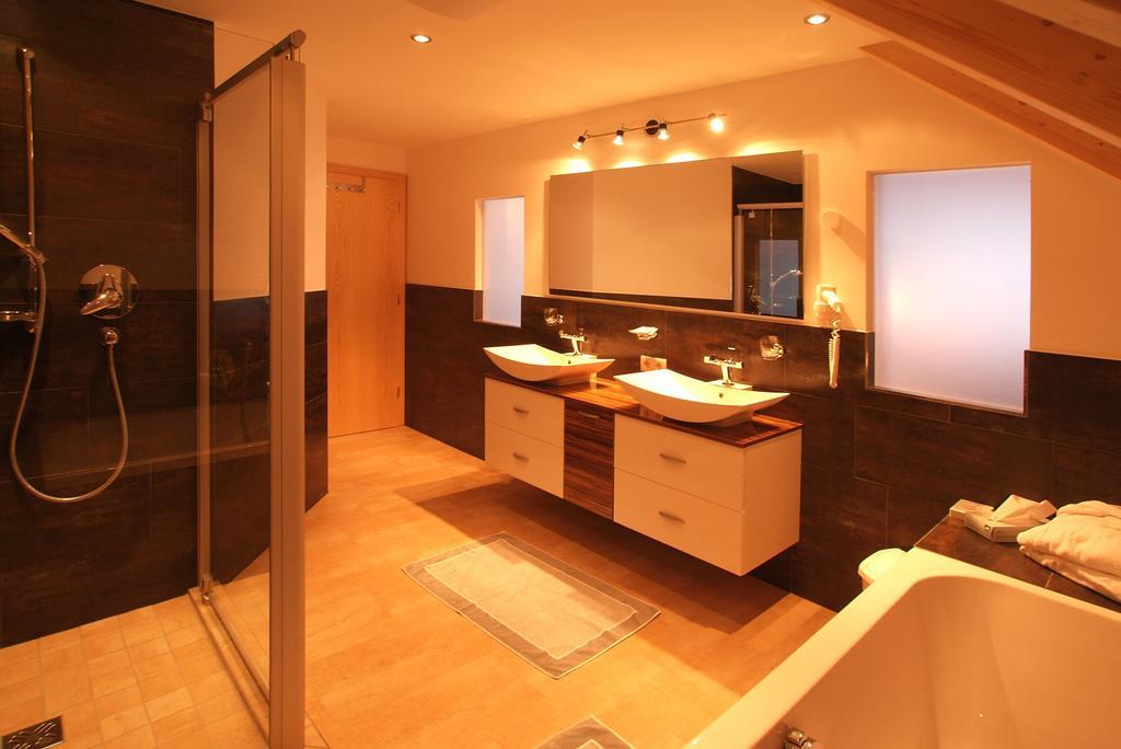 Hotel Fatlar Ischgl Ruang foto