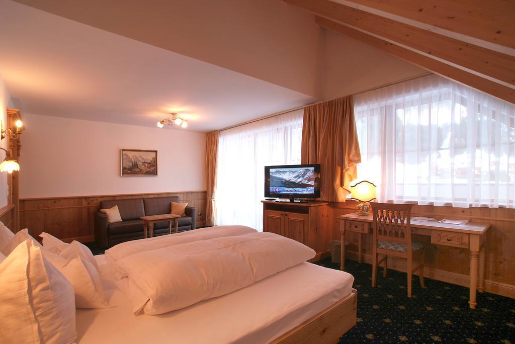 Hotel Fatlar Ischgl Bagian luar foto