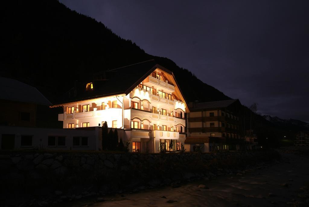 Hotel Fatlar Ischgl Bagian luar foto