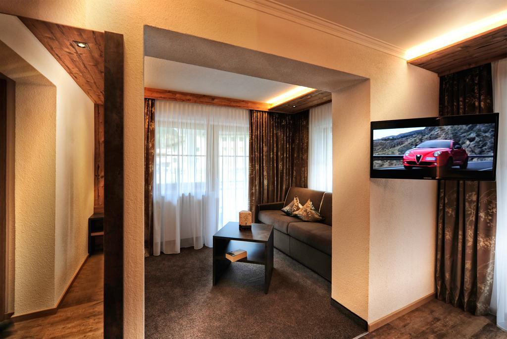 Hotel Fatlar Ischgl Bagian luar foto